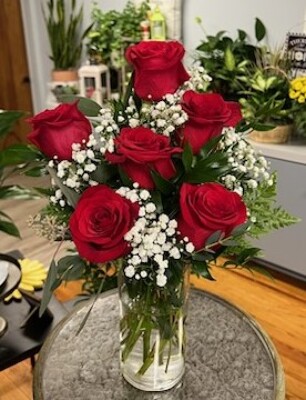 Half Dozen Roses arranged from Wren's Florist in Bellefontaine, Ohio