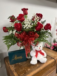 Cupids Combo from Wren's Florist in Bellefontaine, Ohio