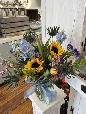 Sunflower Garden from Wren's Florist in Bellefontaine, Ohio