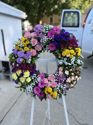 Garden Wreath Tribute from Wren's Florist in Bellefontaine, Ohio