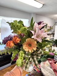 Calming Colors Bouquet from Wren's Florist in Bellefontaine, Ohio