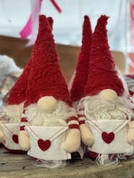 Love Letter Gnome from Wren's Florist in Bellefontaine, Ohio