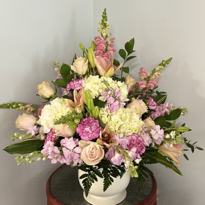 Lavish Love from Wren's Florist in Bellefontaine, Ohio