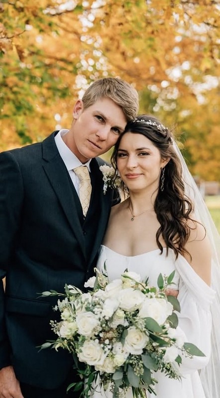 Wedding Flowers from Wren's Florist 41